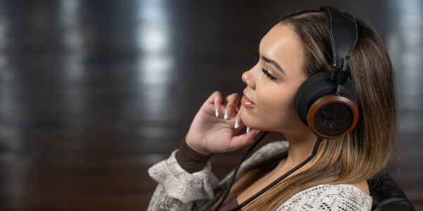 GRADO Signature S950, sonido de primera gracias al nogal brasileño